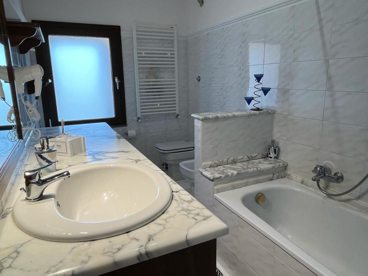 Le Sorgenti Guest House Ilbono Kültér fotó